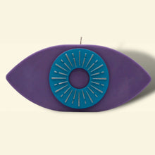 Load image into Gallery viewer, Eyes Without A Face w/Lines Candle