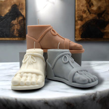 Load image into Gallery viewer, Roman Sandal Candle