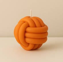 Load image into Gallery viewer, Knot Candle
