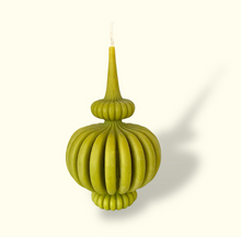 Load image into Gallery viewer, Globo Candle
